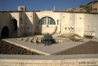 LA CASCADA, YEREVÁN