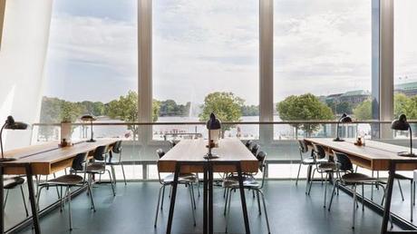 Oficina, aula o cafetería? Diseño retro en Alemania.