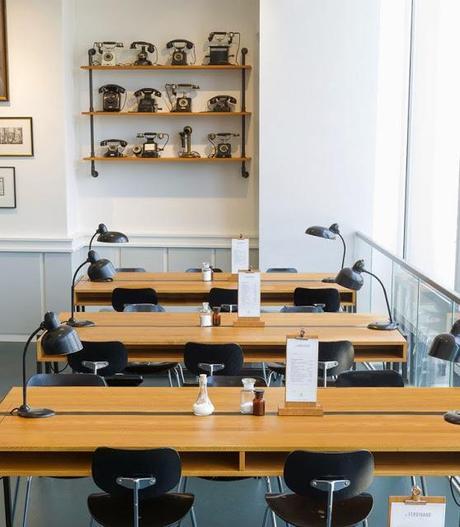 Oficina, aula o cafetería? Diseño retro en Alemania.