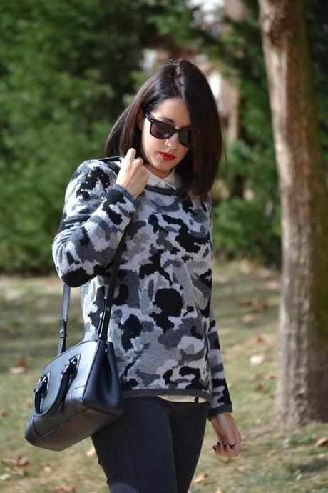 Look: Camo gris + burgundy Look: Camo gris + burgundy