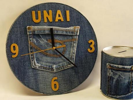 DIY Reloj y hucha para Unai, reciclando vaqueros.