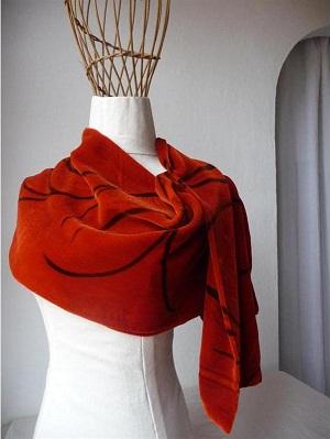 veronique r silk bufanda roja Complementos cálidos y coloridos