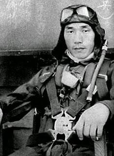 - Anécdotas legendarias IV: El samurai que bombardeó Estados Unidos