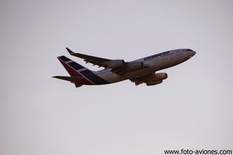 Ilyushin Il-96-300 / CU-T1250