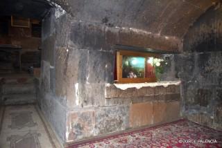 LAS RELIQUIAS DE LA SANTA EN LA IGLESIA DE SANTA GAYANÉ, ECHMIADZIN