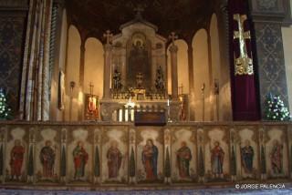 INTERIOR DE LA CATEDRAL DE ECHMIADZIN