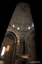 INTERIOR DE LA IGLESIA DE SANTA HRIPSIMÉ, ECHMIADZIN