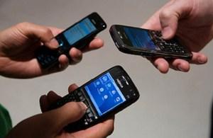 Un cubano podrá tener ya hasta 3 líneas de celular