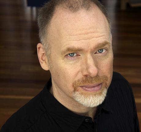 http://scottwesterfeld.com/wp/wp-content/uploads/2012/01/scottauthor_1200.jpg
