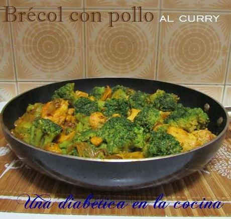 Brécol con pollo al curry
