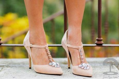 Zapatos de novia que se inspiran en la elegancia femenina