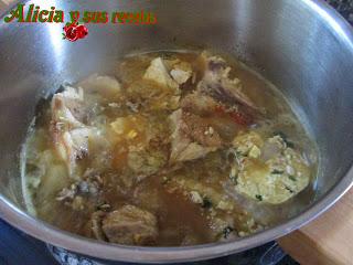 GALLINA EN PEPITORIA