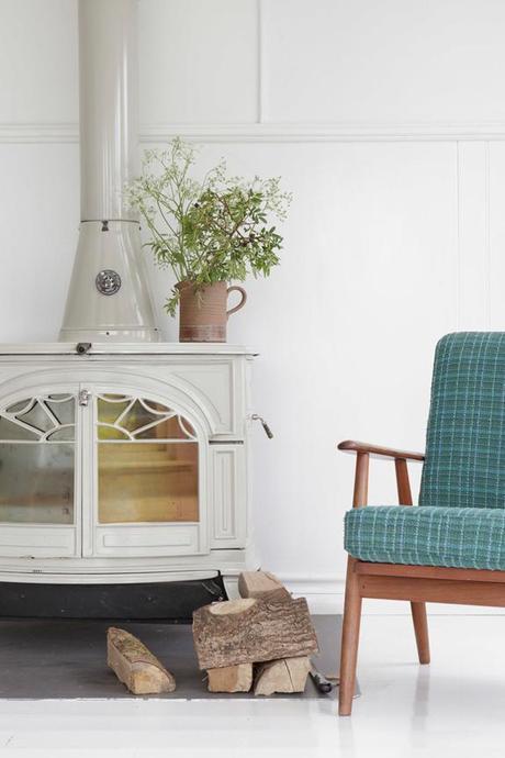 Decoracion austera. Espacios frios y solitarios al natural