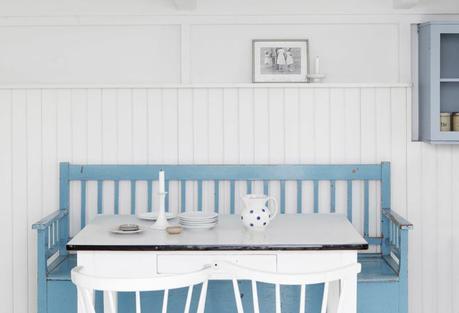 Decoracion austera. Espacios frios y solitarios al natural