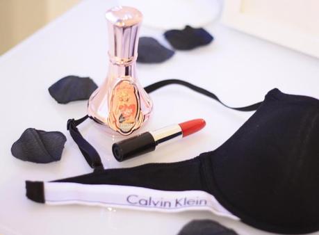 benefit, bathina, novedades, belleza