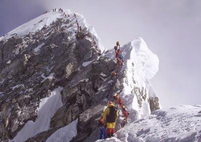 Historia de una escalera: la del Segundo Escalón del Everest