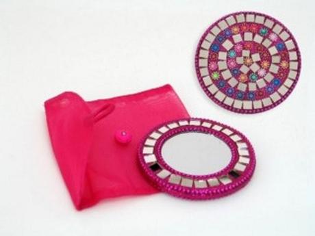 EL ESPEJO Y LA REALIDAD