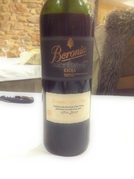 Botella de vino Beronia 2010