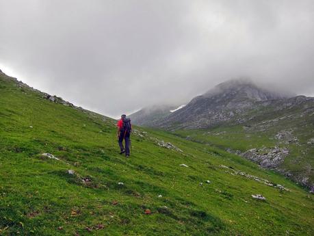 Circular en torno al Siegalavá y Tapinón (intento fallido al Fariñentu)
