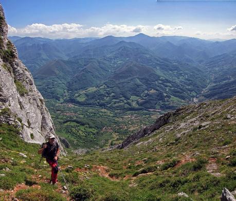 PICO LA SIELLA POR LA CANAL DEL BOTORRU O LA FAYA