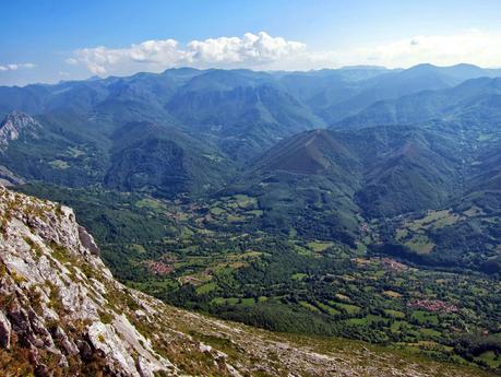 PICO LA SIELLA POR LA CANAL DEL BOTORRU O LA FAYA