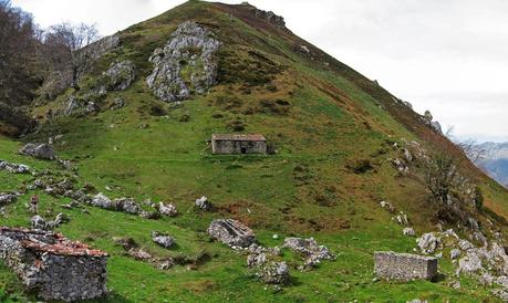 PUENTE LA VIDRE - CUETO LAS VACAS - CUETO CARRASPION Y FOZ DEL RUBÓ  (PARTE 2)