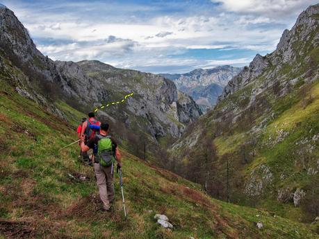 PUENTE LA VIDRE - CUETO LAS VACAS - CUETO CARRASPION Y FOZ DEL RUBÓ  (PARTE 2)