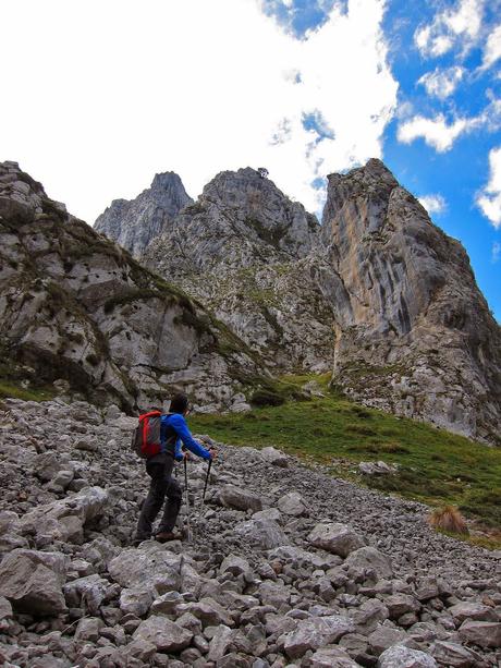 PUENTE LA VIDRE - CUETO LAS VACAS - CUETO CARRASPION Y FOZ DEL RUBÓ  (PARTE 2)