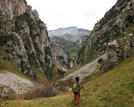 PUENTE LA VIDRE - CUETO LAS VACAS - CUETO CARRASPION Y FOZ DEL RUBÓ  (PARTE 2)