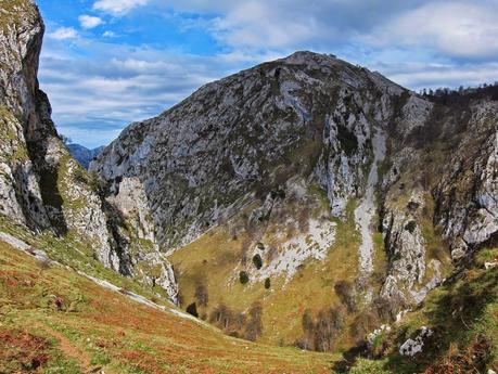PUENTE LA VIDRE - CUETO LAS VACAS - CUETO CARRASPION Y FOZ DEL RUBÓ  (PARTE 2)