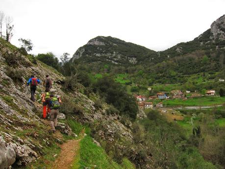 PUENTE LA VIDRE - CUETO LAS VACAS - CUETO CARRASPION Y FOZ DEL RUBÓ  (PARTE 2)