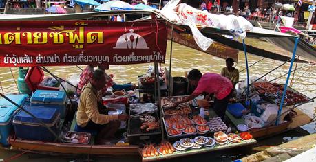 Bangkok día 2: (Mercado flotante de Amphawa)