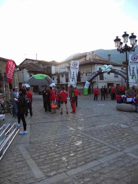 IV CARRERA GARGANTA DE LOS INFIERNOS. JERTE. ABRIL 2014. Crónica de me asomé al Olimpo de los Dioses del Ultrafondo y acabé sintiéndome como Dante en su Divina Comedia.