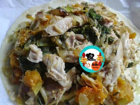 Pastel de pollo con hojaldre