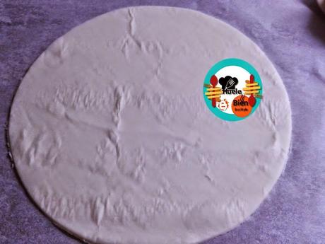 Pastel de pollo con hojaldre