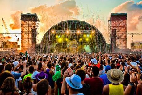¡Ya puedes echarle un ojo al aftermovie del festival Arenal Sound 2014! ¡Ya puedes echarle un ojo al aftermovie del festival Arenal Sound 2014!