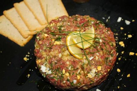 Clásicos de siempre: Tártaro de carne o steack tartar.