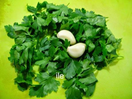 Ensalada de calamares con ajo y perejil