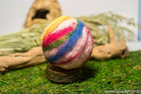 DIY: Pelota sonajero de lana