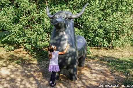 Jugar con esculturas, una experiencia diferente