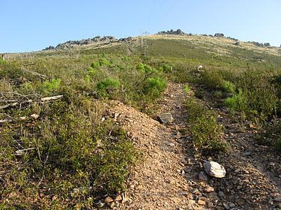 EL MARATÓN DE LOS ARTESANOS PASÓ ( Y ENCANTÓ) POR VILLA DE ARCO...