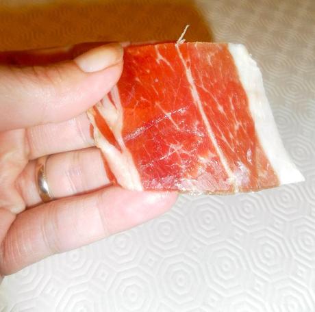 castro y gonzalez, Jamón Ibérico bellota deshuesado, Paleta Ibérica bellota deshuesado, Jamón Ibérico, Jamón Ibérico deshuesado, Paleta Ibérica, Paleta Ibérica deshuesada, Lomo Ibérico, Chorizo Ibérico de bellota Vela, Longaniza Ibérica, Jamón Ibérico de bellota loncheado, Jamón Ibérico loncheado, Paleta Ibérica de bellota loncheada, Paleta Ibérica loncheada, Lomo Ibérico loncheado, Chorizo Ibérico de bellota loncheado, Salchichón Ibérico de bellota loncheado.