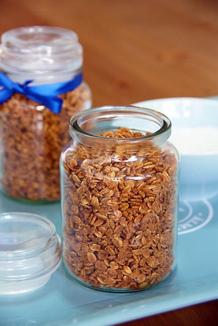 Granola con Jarabe de Arce y Mantequilla de Cacahuete