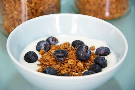 Granola con Jarabe de Arce y Mantequilla de Cacahuete