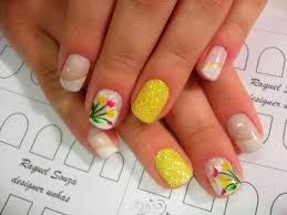 modelo de uñas decoradas