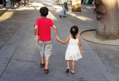 Debate: ¿les estamos dando menos responsabilidad a nuestros hijos?