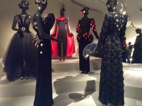 Hubert de Givenchy asombra en el  MuseoThyssen