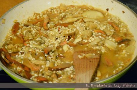 Risotto de boletus, níscalos y conejo