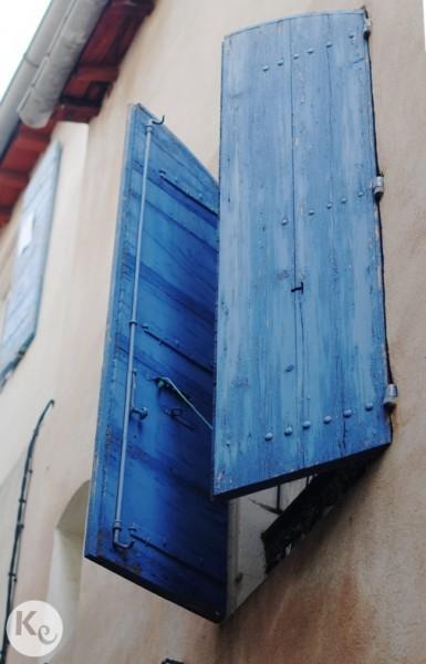 Mi obsesión por las ventanas/ My window obsession Window in Arles #Provence #France