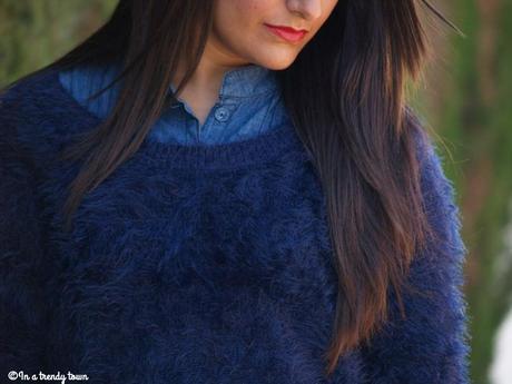 OUTFIT NAVY IN AUTUMN